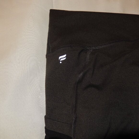 Womens Fabletics - Picture 5 of 5